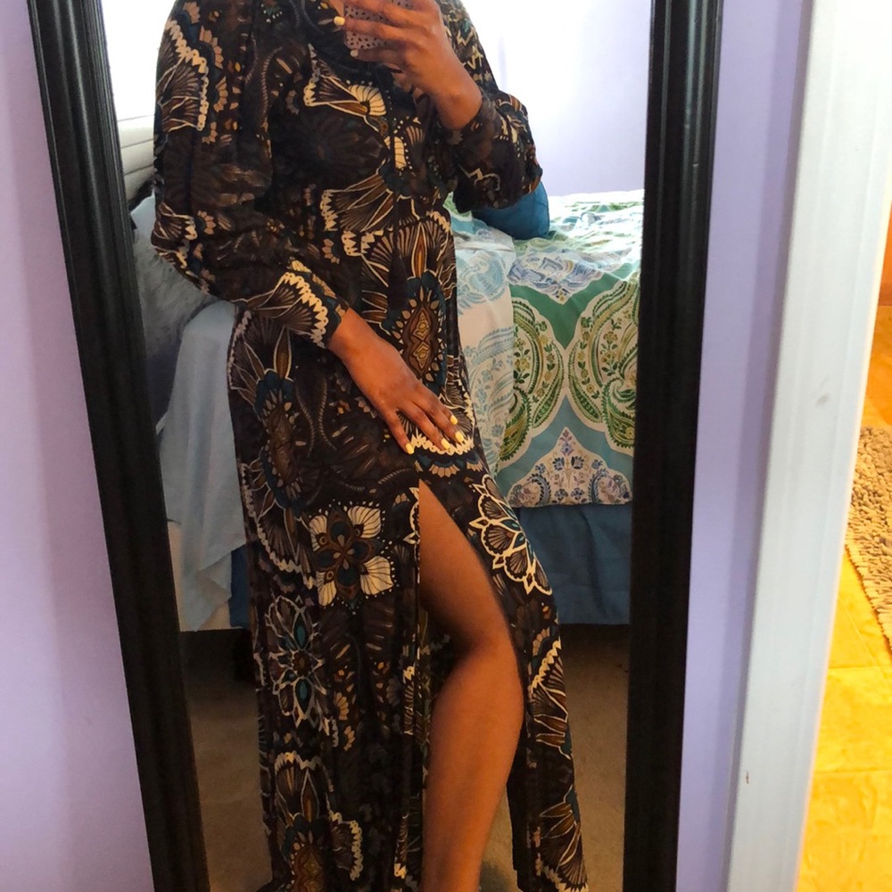 H&M navy blue multi-print long sleeve maxi dress - Picture 2 of 4
